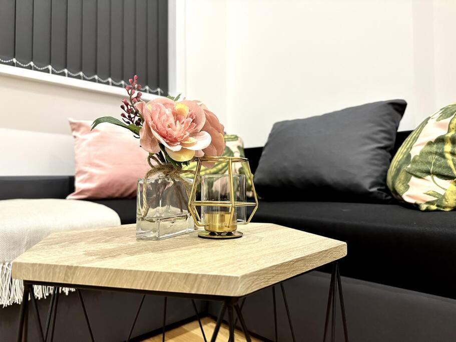 Spacious And Elegant Apartment Birmingham Exterior foto