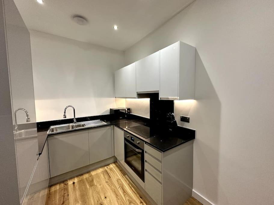 Spacious And Elegant Apartment Birmingham Exterior foto
